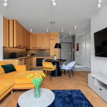 Bulvary Ksiazece, Sun&snow Wroclaw